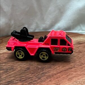 VTG Hot Wheels Biohazard Flame Stopper Die Cast Truck (missing boom)